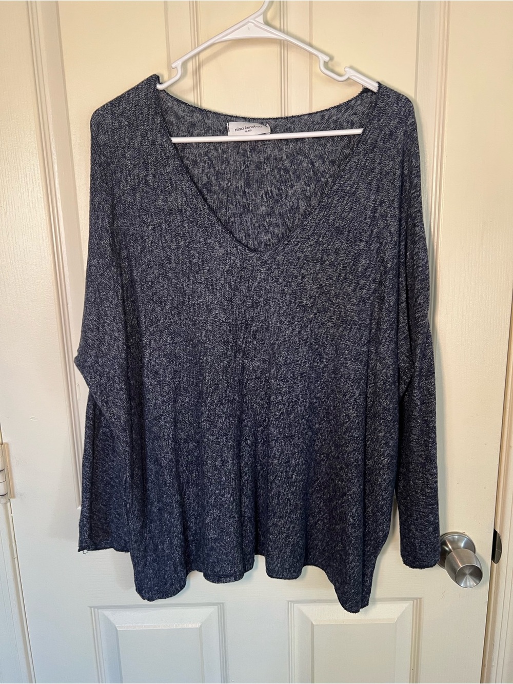 Nina Kendosa Paris Italian Wool Blend Oversized V-Neck Sweater OS